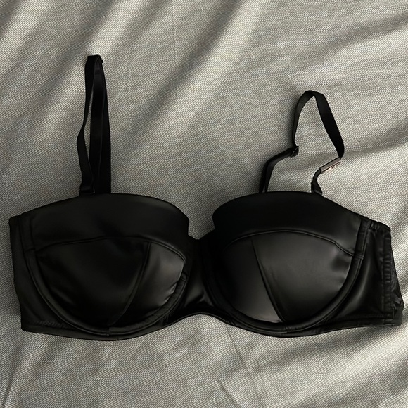 Victoria's Secret Other - Victoria Secret Bra